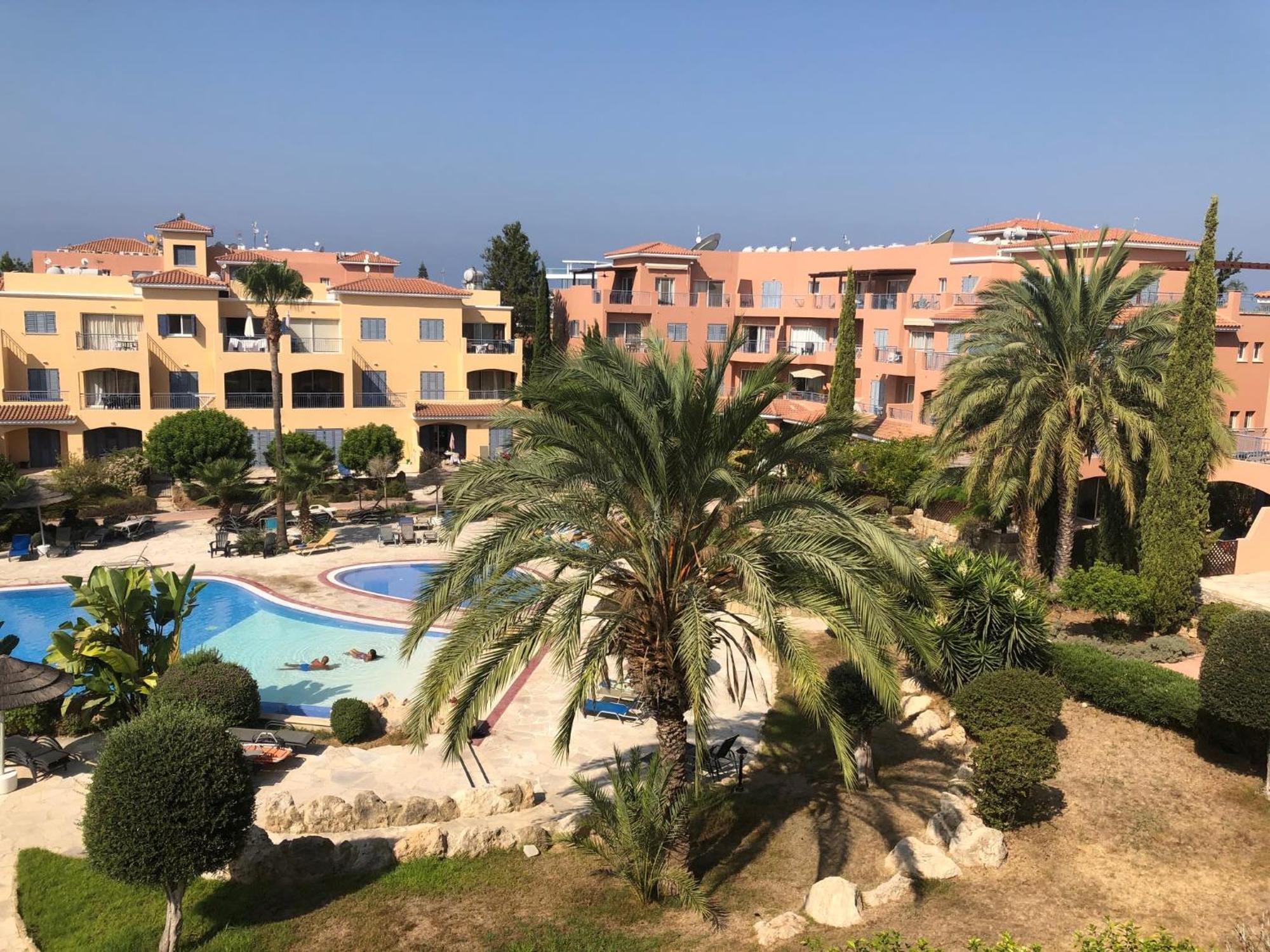 Paphos Limnaria Gardens - 1 Bedroom, Sunny Apartment With Stunning Pool Views מראה חיצוני תמונה